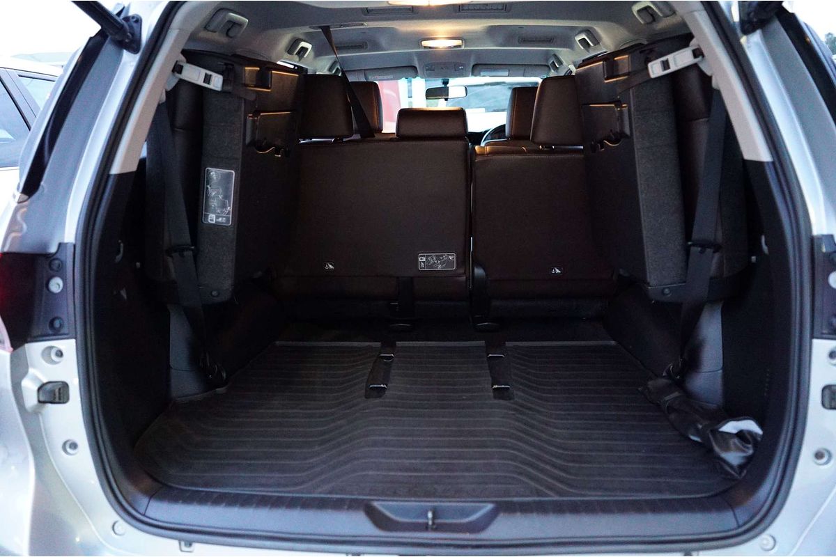 2017 Toyota Fortuner Crusade GUN156R