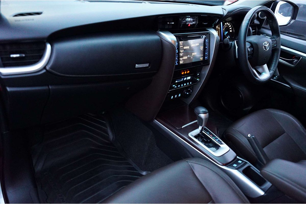 2017 Toyota Fortuner Crusade GUN156R