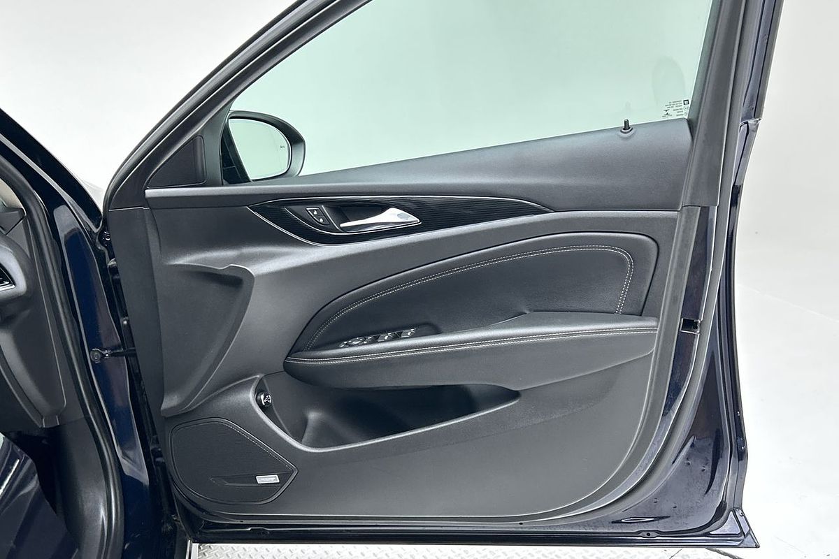 2017 Holden Calais V ZB