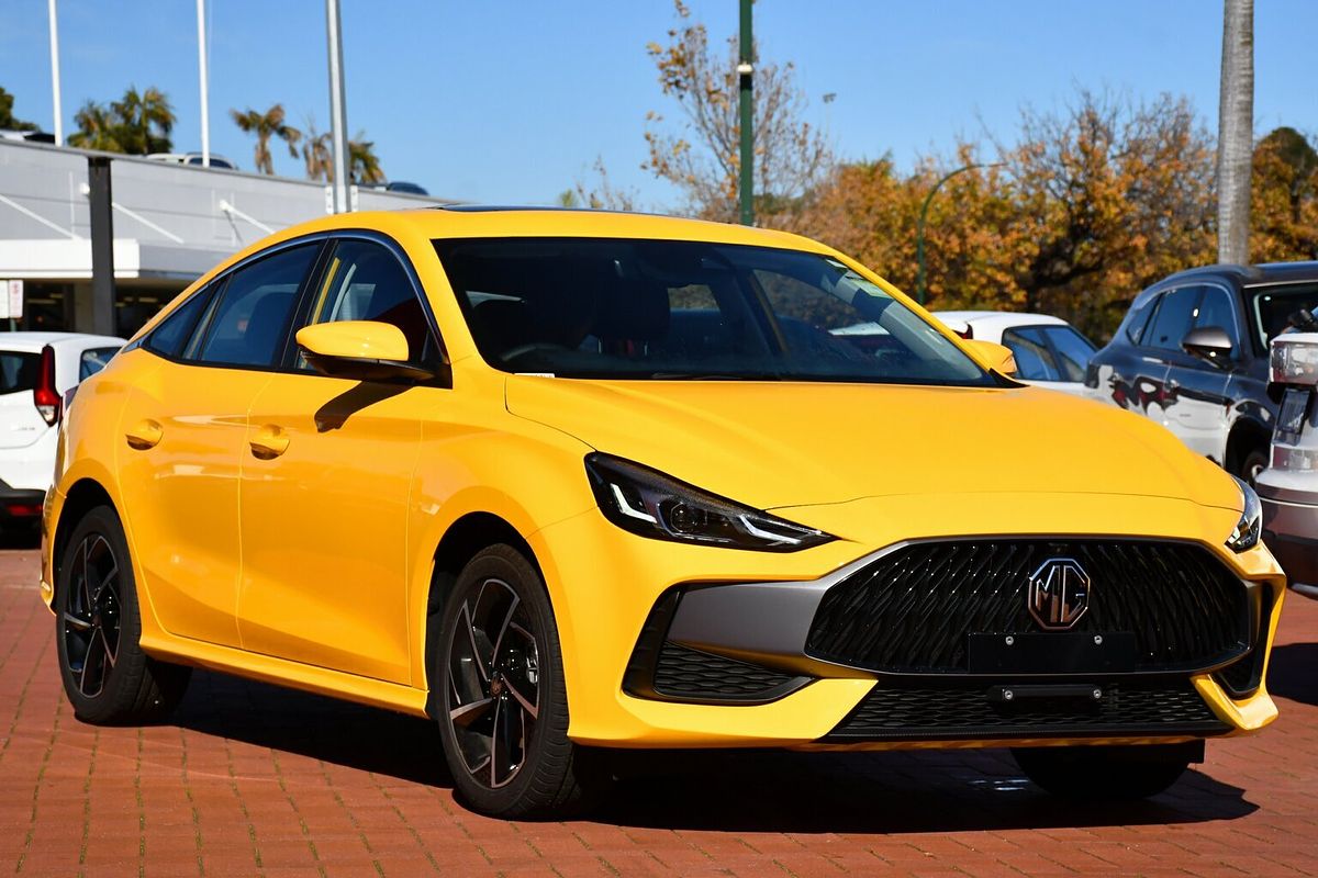 2024 MG MG5 Essence