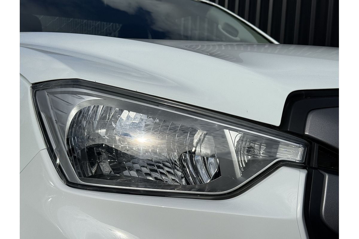 2021 Isuzu D-MAX SX High Ride Rear Wheel Drive