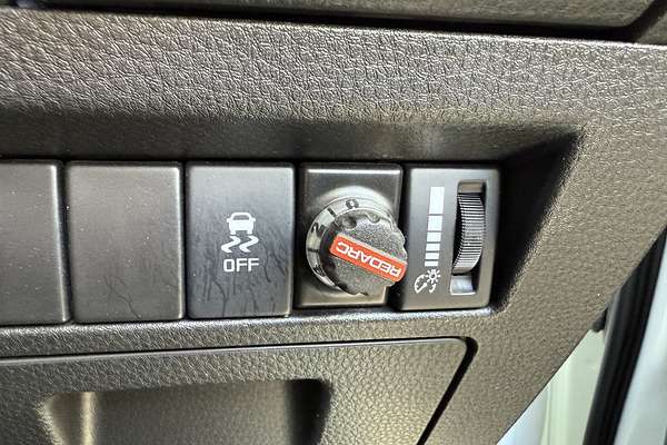2021 Isuzu D-MAX SX High Ride Rear Wheel Drive