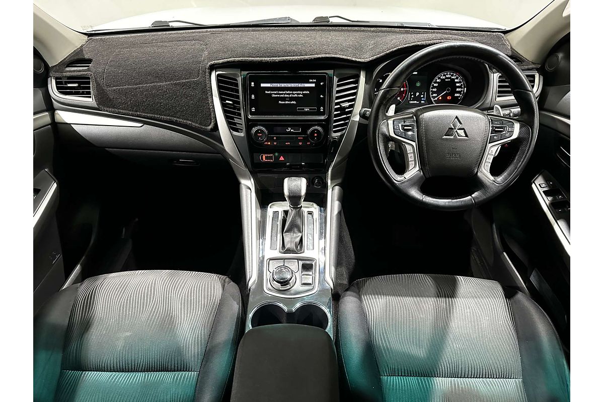 2018 Mitsubishi Pajero Sport GLX QE