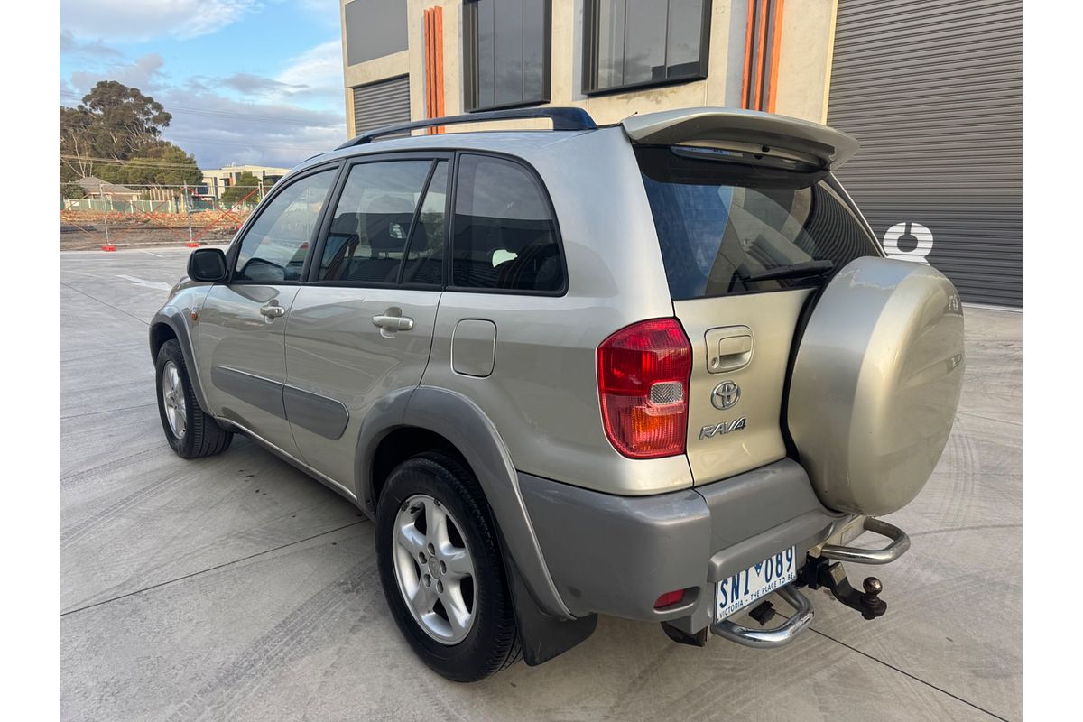 2003 Toyota RAV4 Cruiser ACA21R