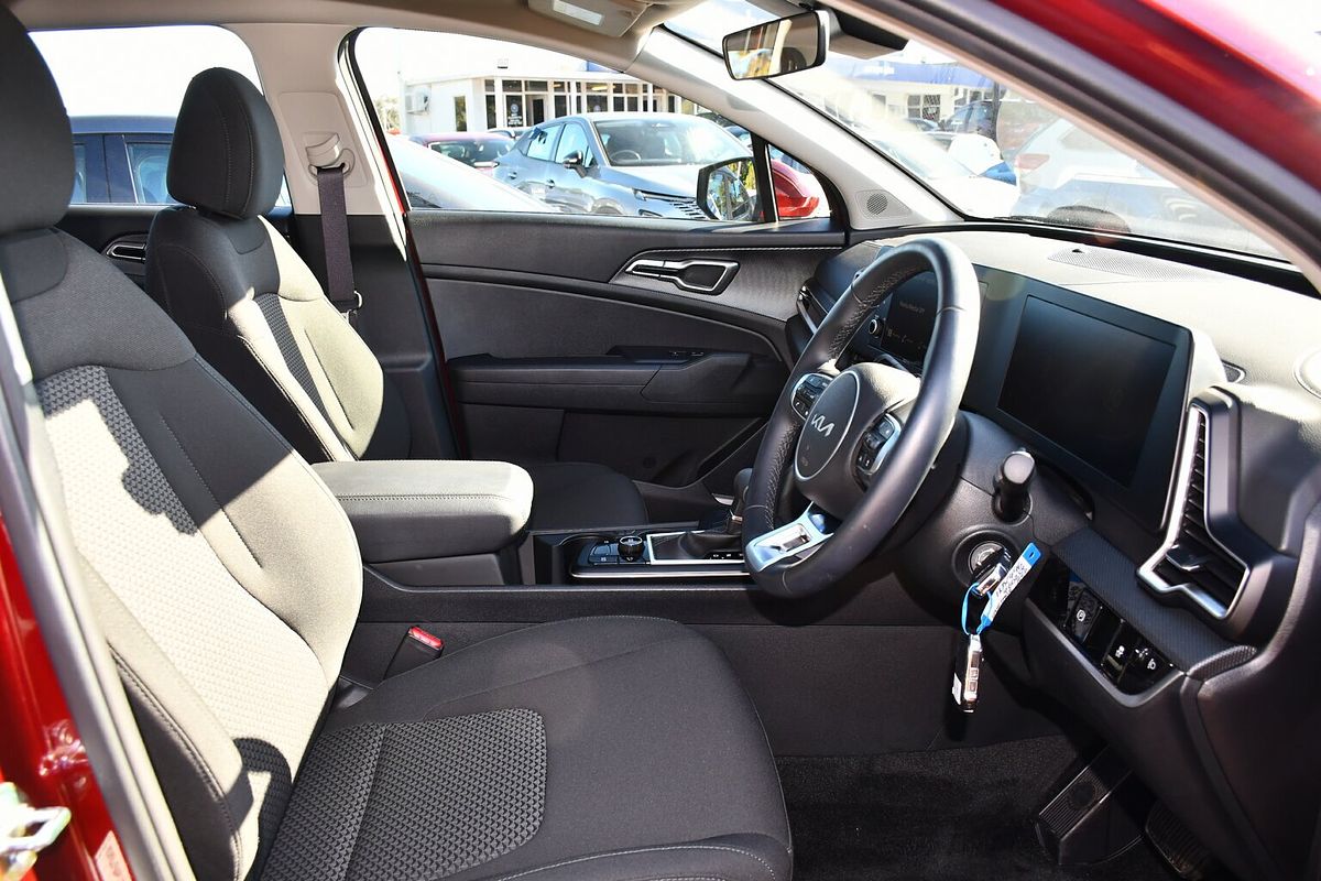 2024 Kia Sportage S NQ5