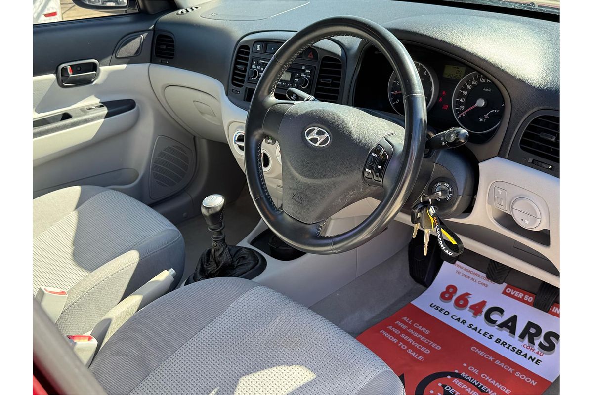 2008 Hyundai Accent SLX MC