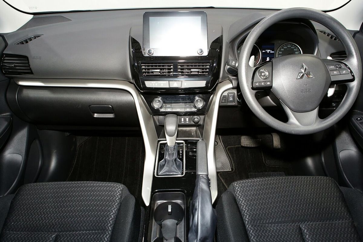 2024 Mitsubishi Eclipse Cross ES YB