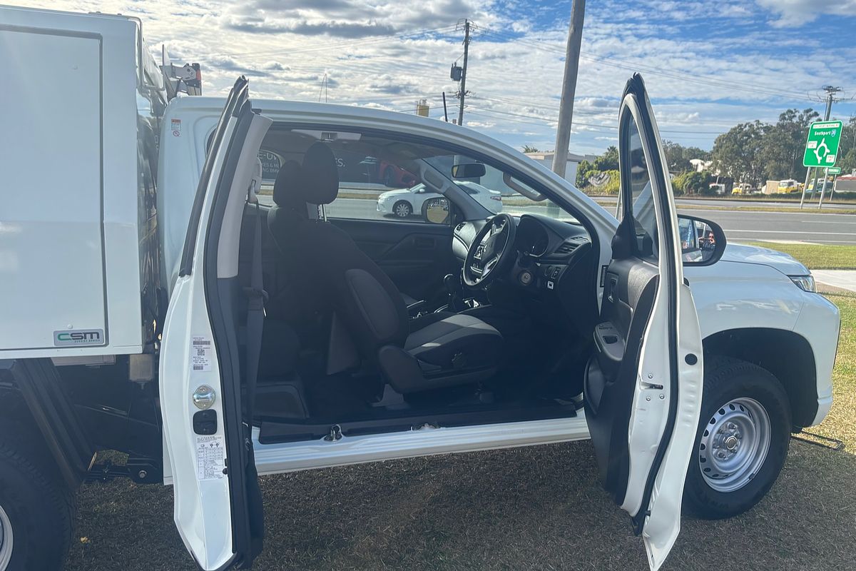 2021 Mitsubishi Triton GLX MR 4X4