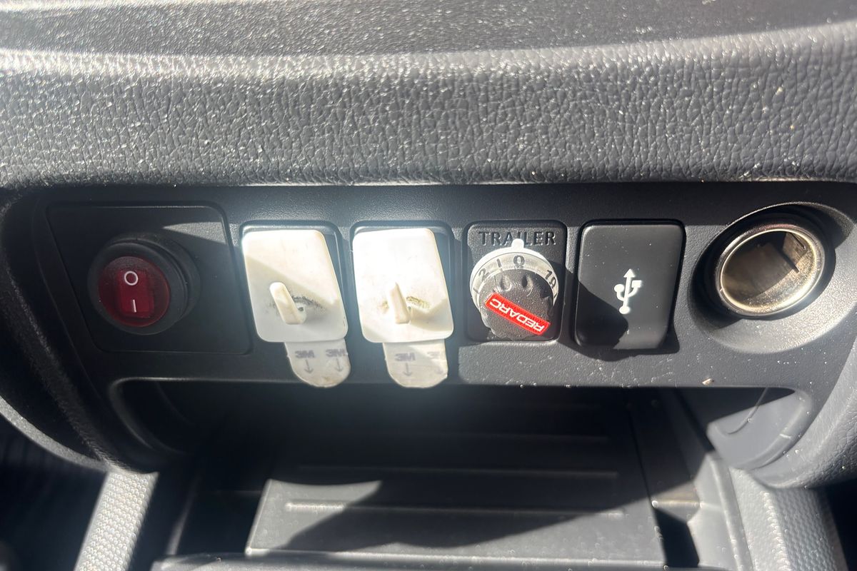 2021 Mitsubishi Triton GLX MR 4X4