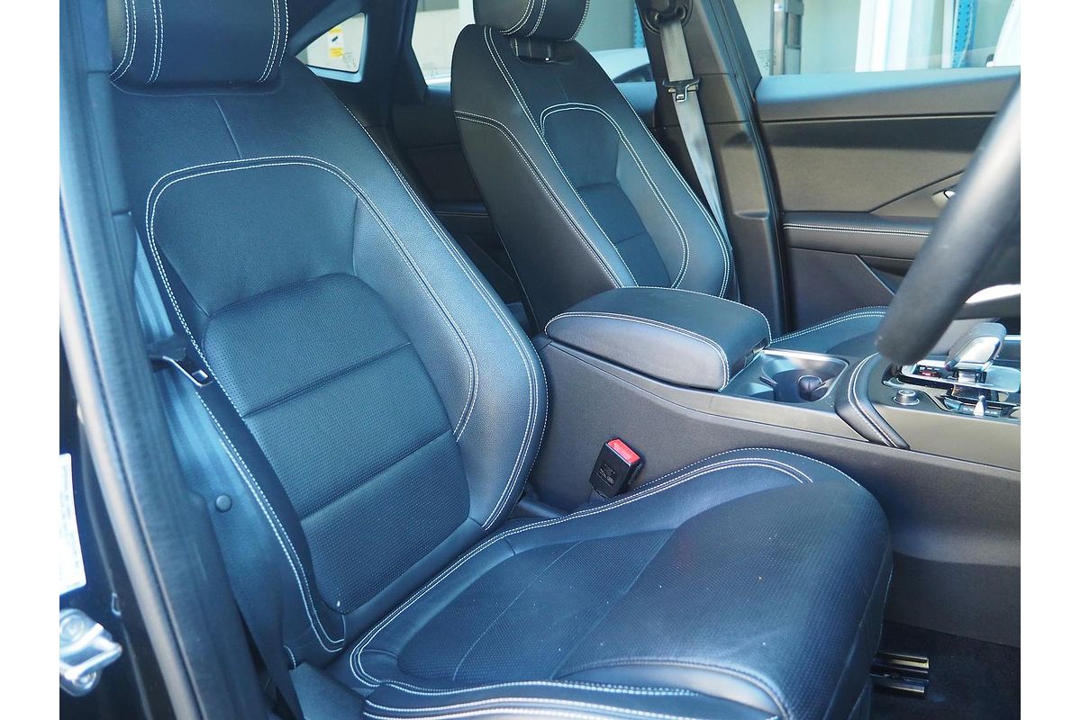 2021 Jaguar E-PACE 300 Sport X540