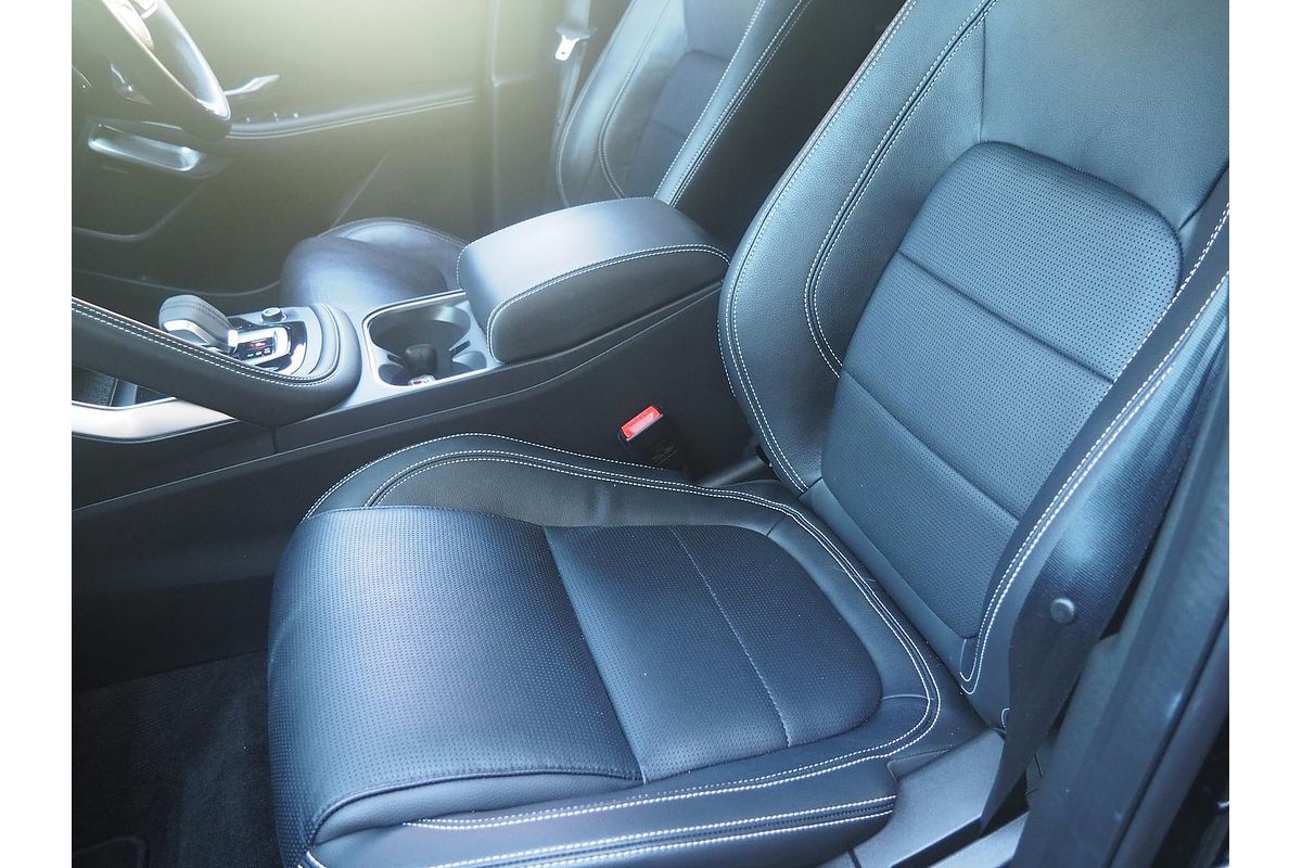 2021 Jaguar E-PACE 300 Sport X540