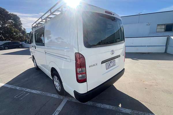 2015 Toyota Hiace KDH201R LWB