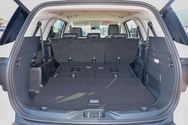 2025 Ford Everest Trend 2.0L