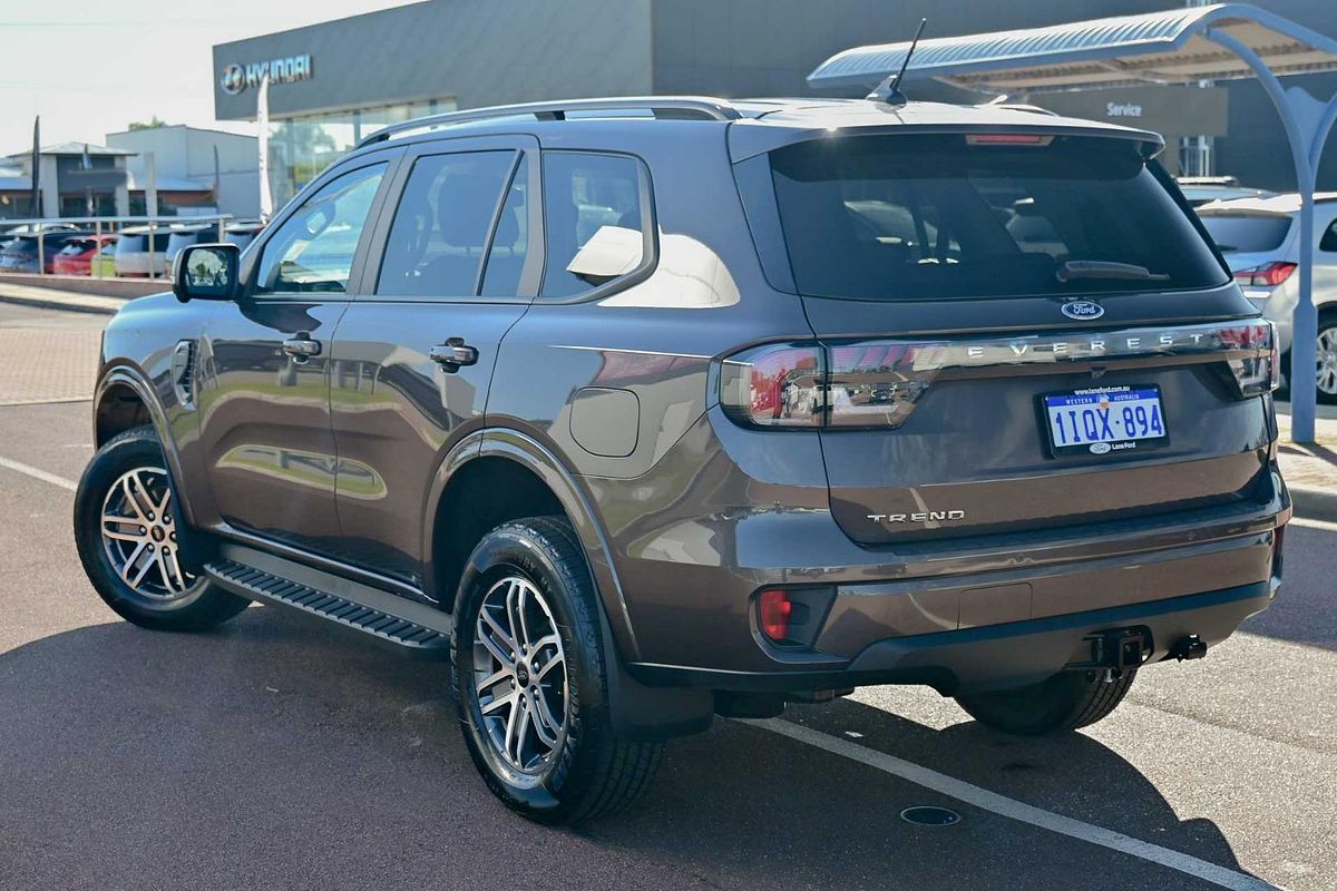 2025 Ford Everest Trend 2.0L