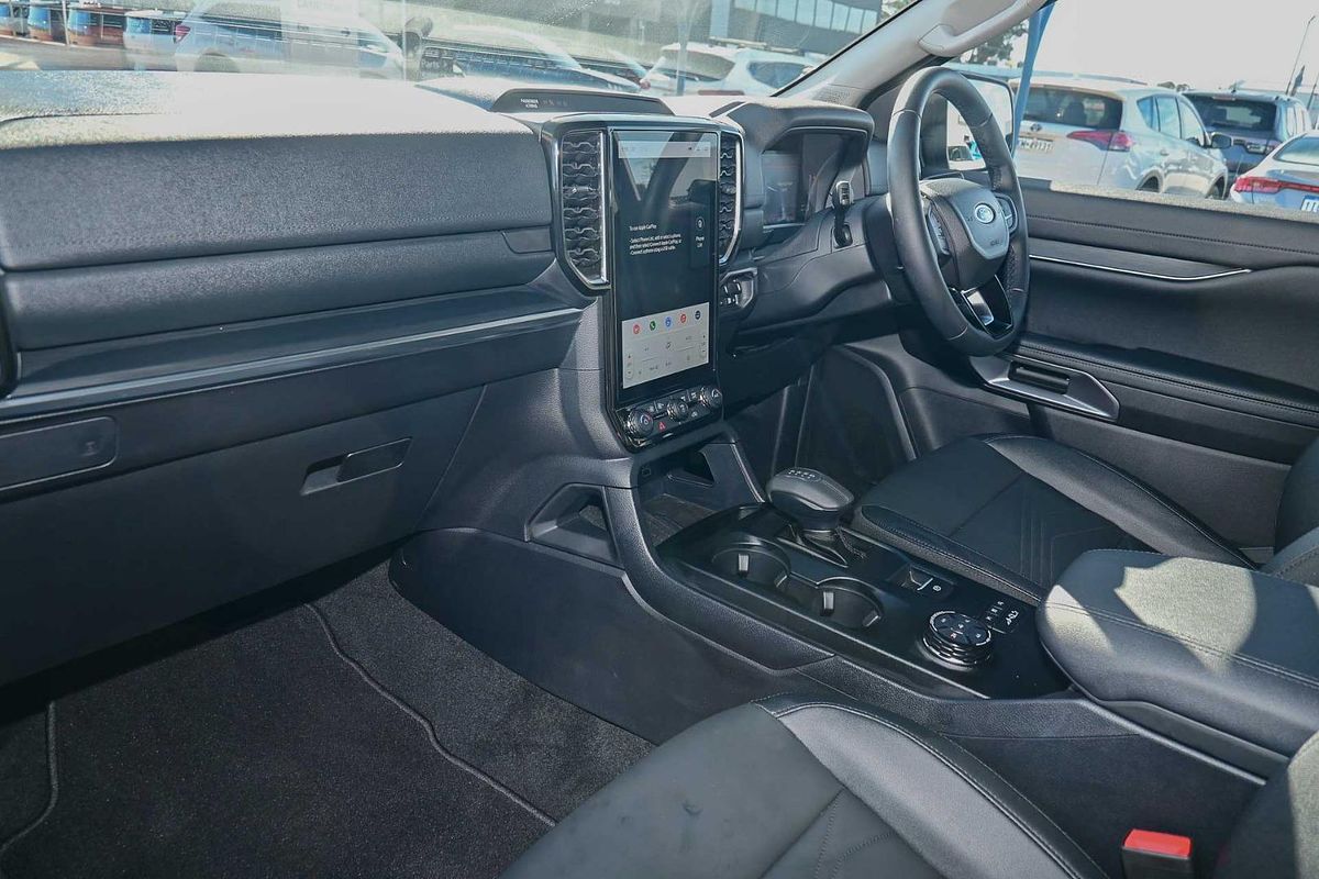 2025 Ford Everest Trend 2.0L