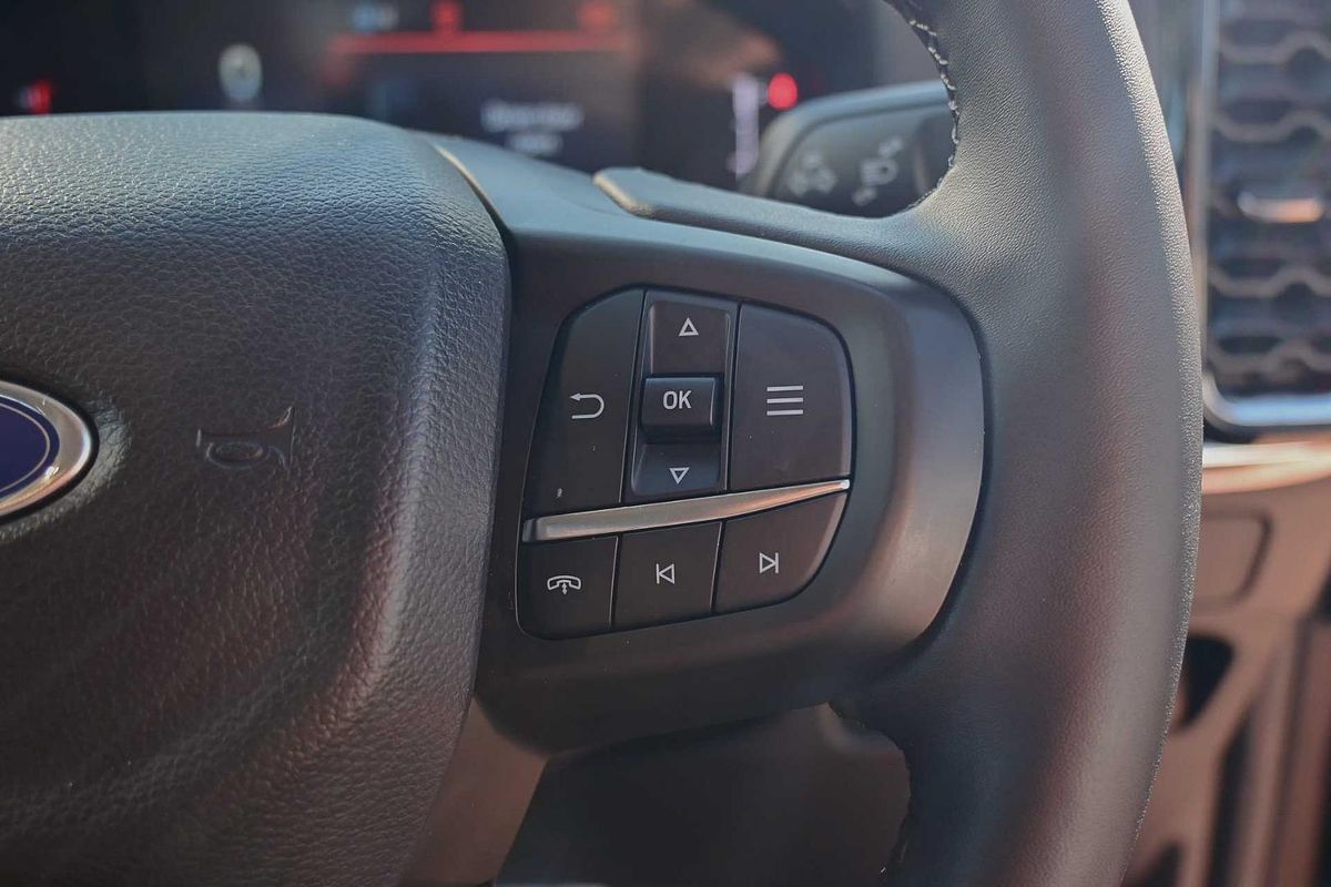 2025 Ford Everest Trend 2.0L