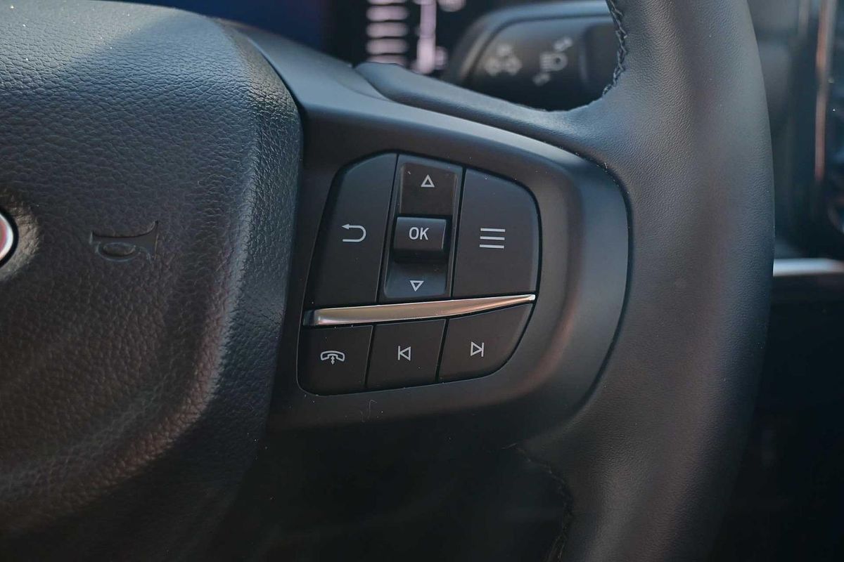 2025 Ford Everest Trend 2.0L