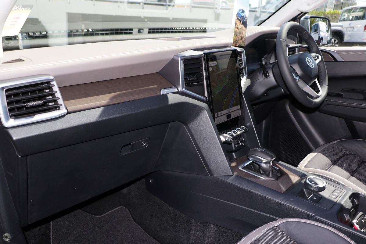 2024 Volkswagen Amarok TDI600 Style NF 4X4