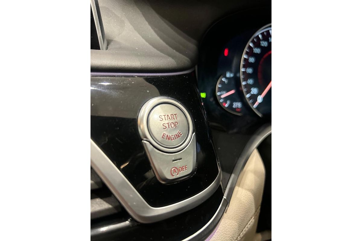 2018 BMW 7 Series 740i G11