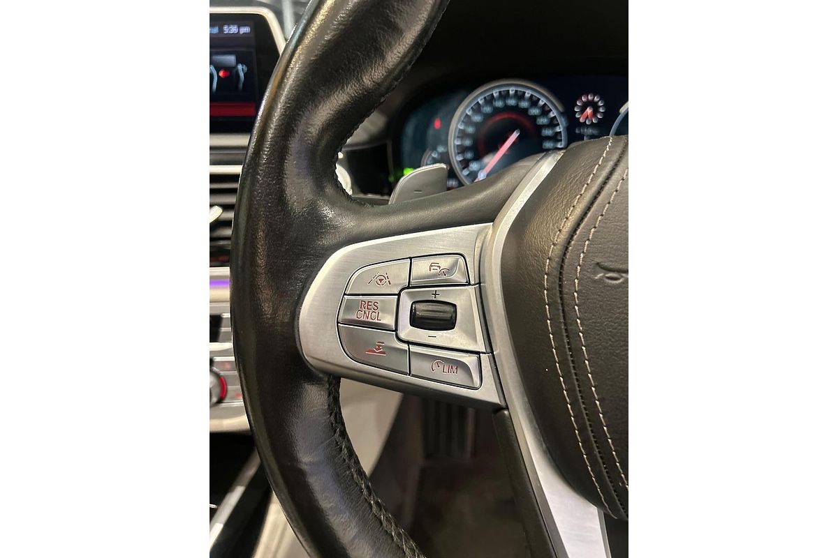 2018 BMW 7 Series 740i G11