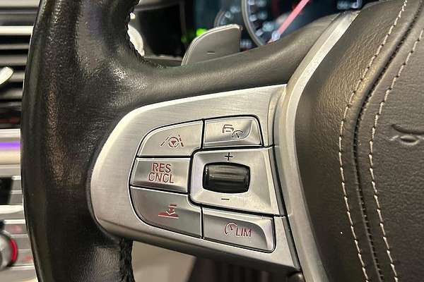 2018 BMW 7 Series 740i G11