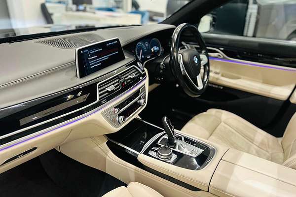 2018 BMW 7 Series 740i G11