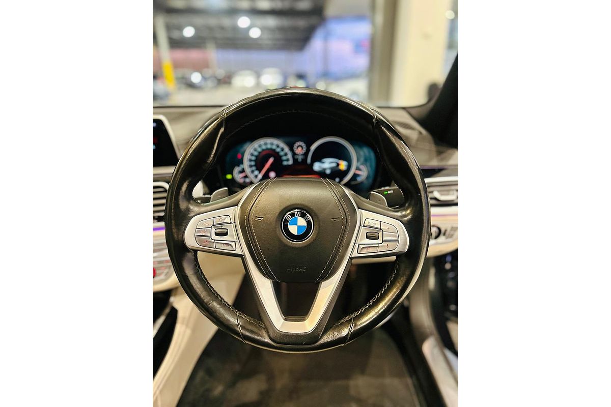 2018 BMW 7 Series 740i G11