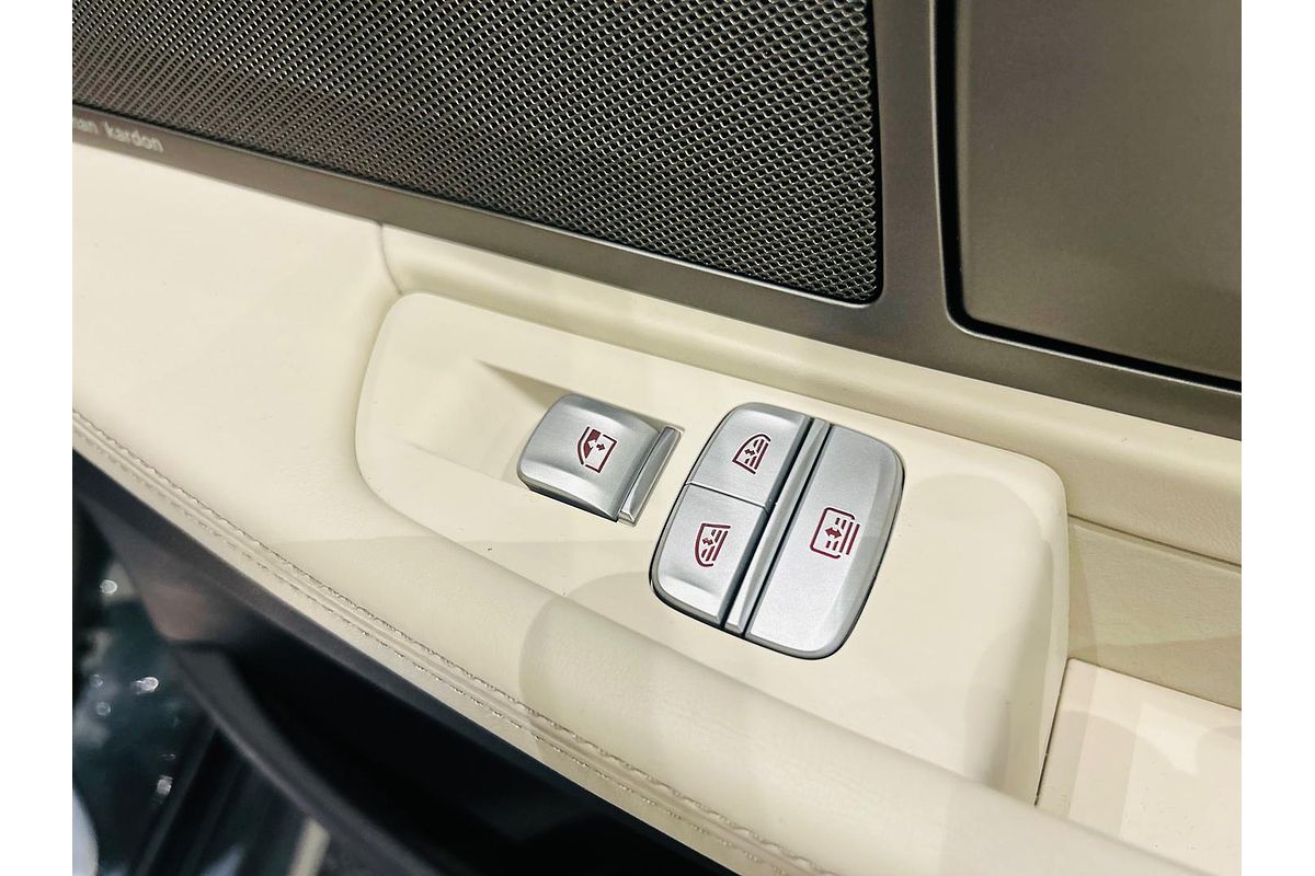 2018 BMW 7 Series 740i G11