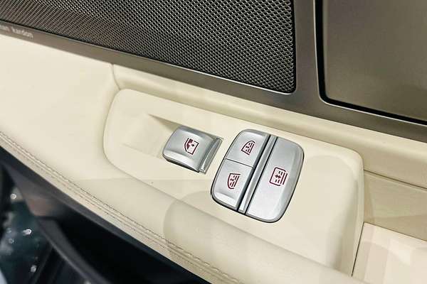 2018 BMW 7 Series 740i G11