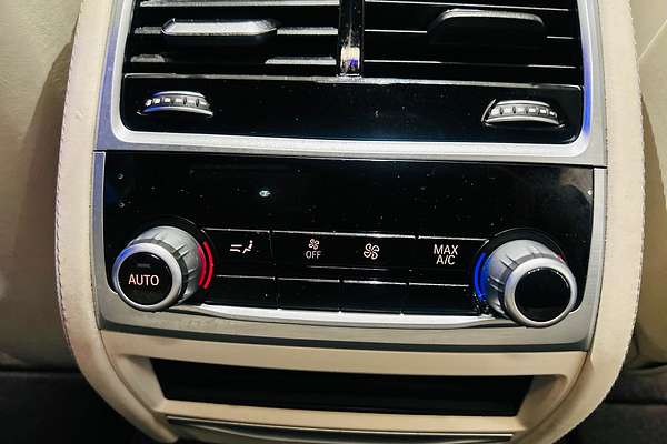 2018 BMW 7 Series 740i G11