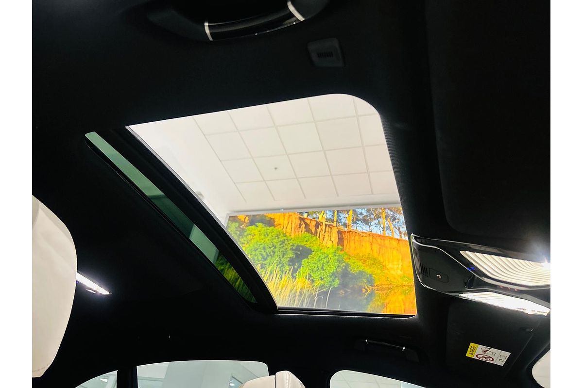 2018 BMW 7 Series 740i G11