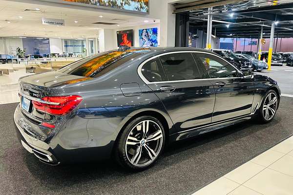 2018 BMW 7 Series 740i G11