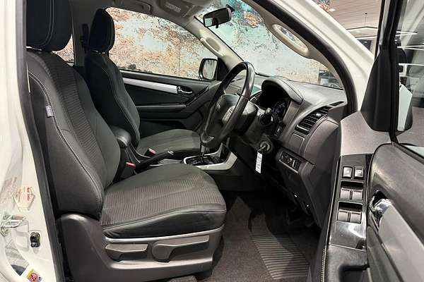 2018 Isuzu MU-X LS-M