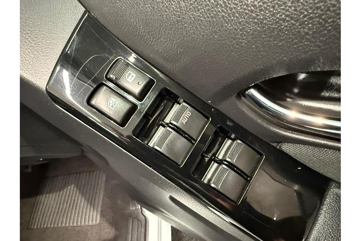 2018 Isuzu MU-X LS-M