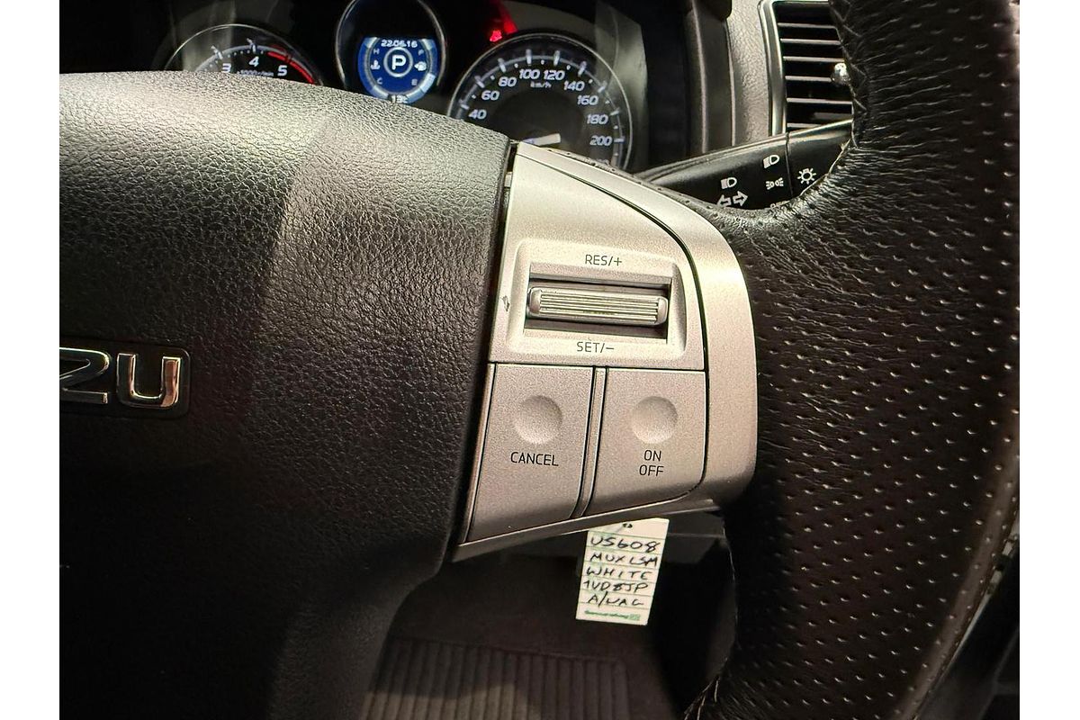 2018 Isuzu MU-X LS-M