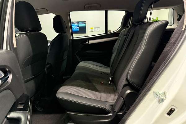 2018 Isuzu MU-X LS-M