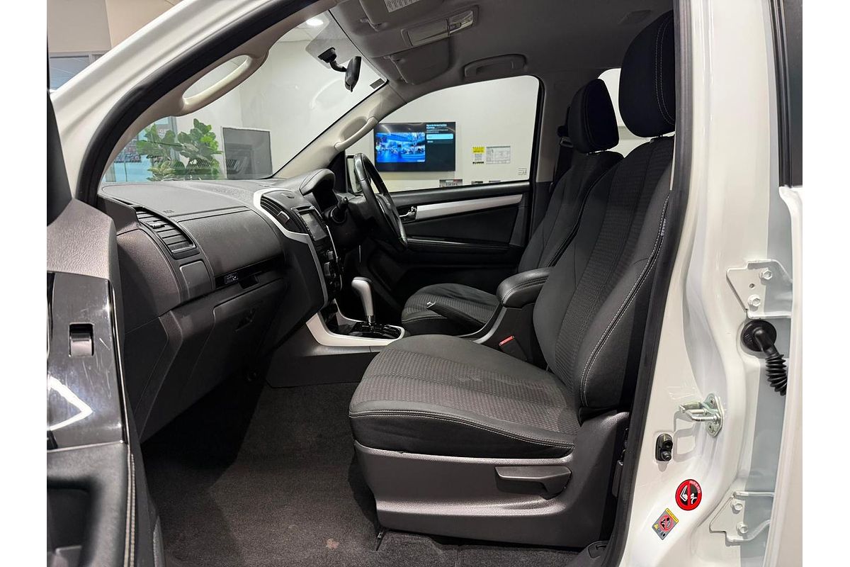 2018 Isuzu MU-X LS-M