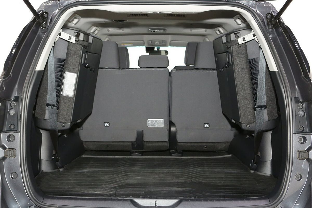 2024 Toyota Fortuner GXL GUN156R