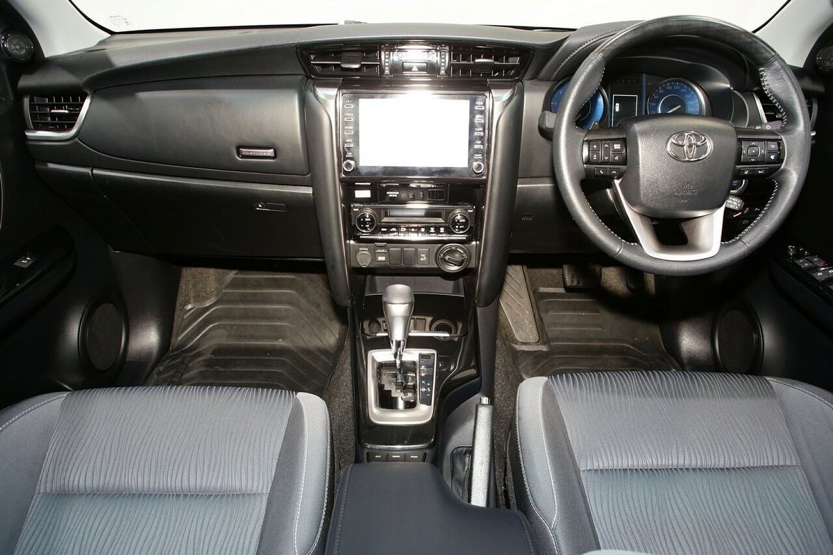2024 Toyota Fortuner GXL GUN156R