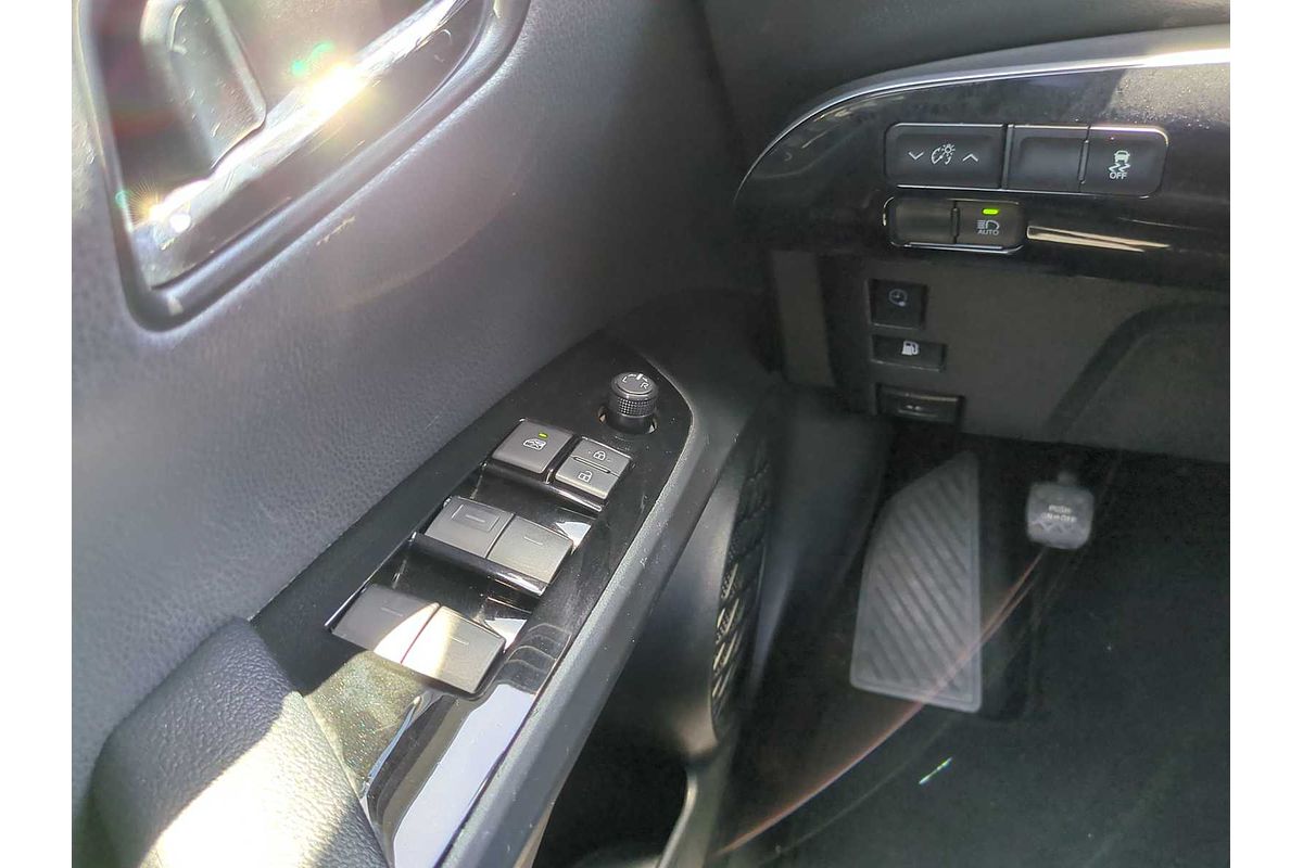 2019 Toyota Prius Plus