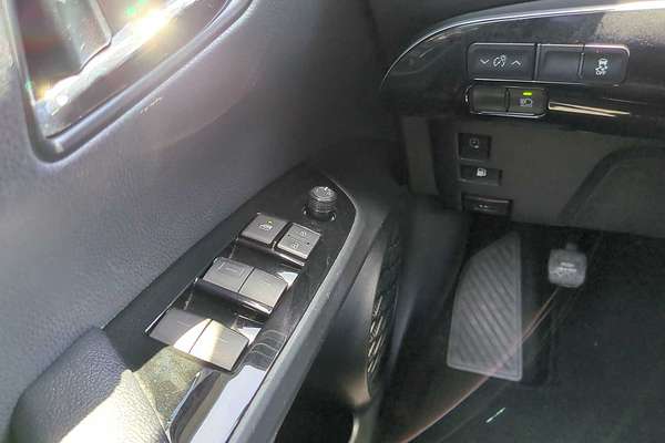 2019 Toyota Prius Plus