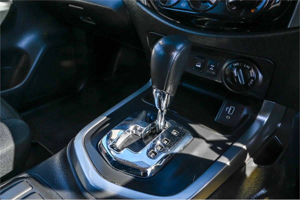 2022 Nissan Navara SL D23 4X4