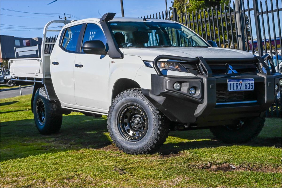 2021 Mitsubishi Triton GLX+ MR 4X4