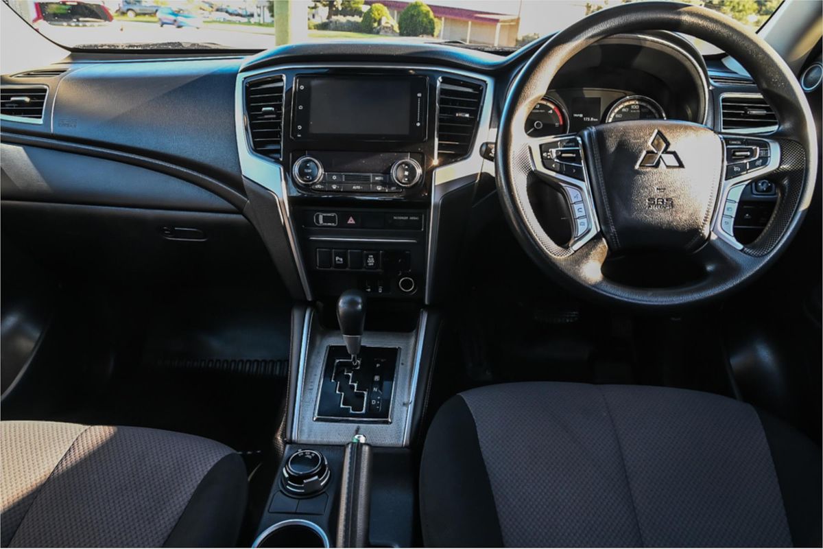 2021 Mitsubishi Triton GLX+ MR 4X4