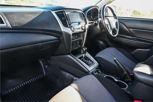 2021 Mitsubishi Triton GLX+ MR 4X4
