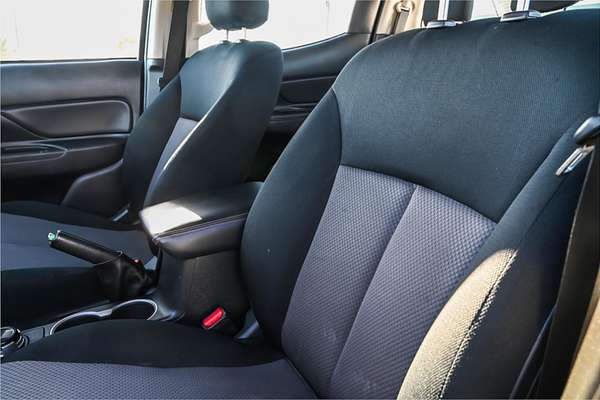 2021 Mitsubishi Triton GLX+ MR 4X4
