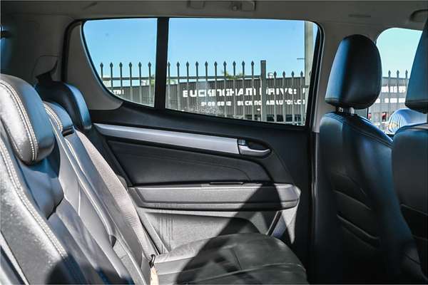 2016 Isuzu MU-X LS-T