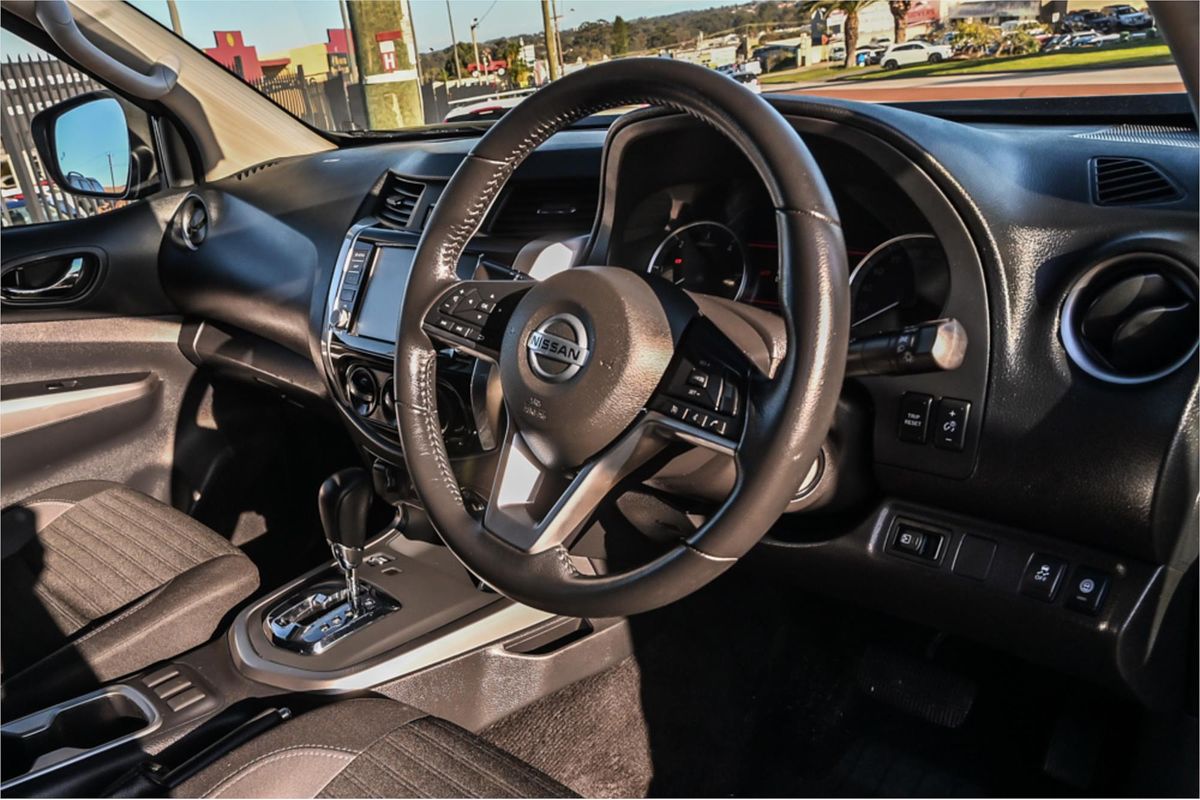 2021 Nissan Navara ST D23 4X4