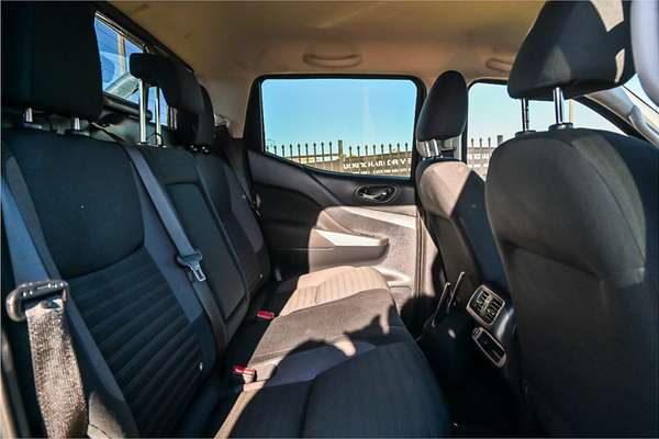 2021 Nissan Navara ST D23 4X4
