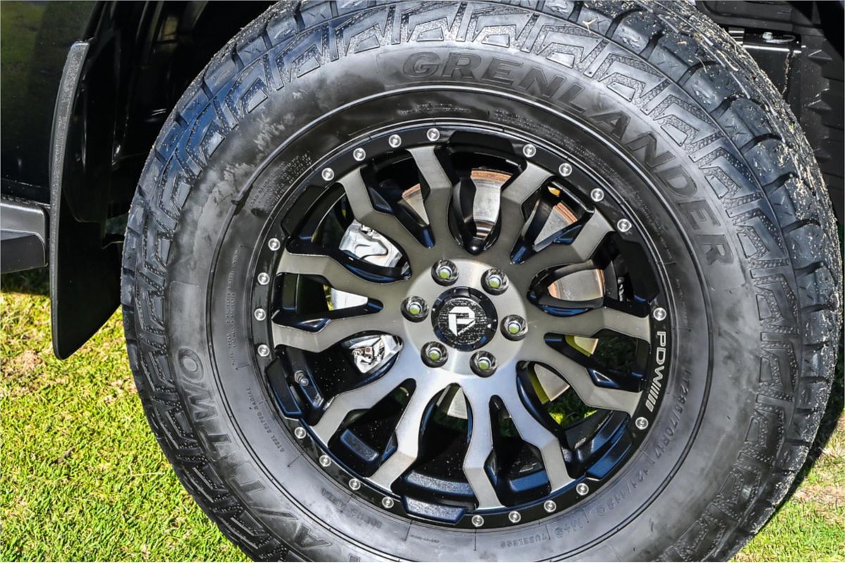 2021 Nissan Navara ST D23 4X4